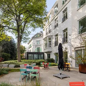 https://hotel-den-briel.hotelsghent.com